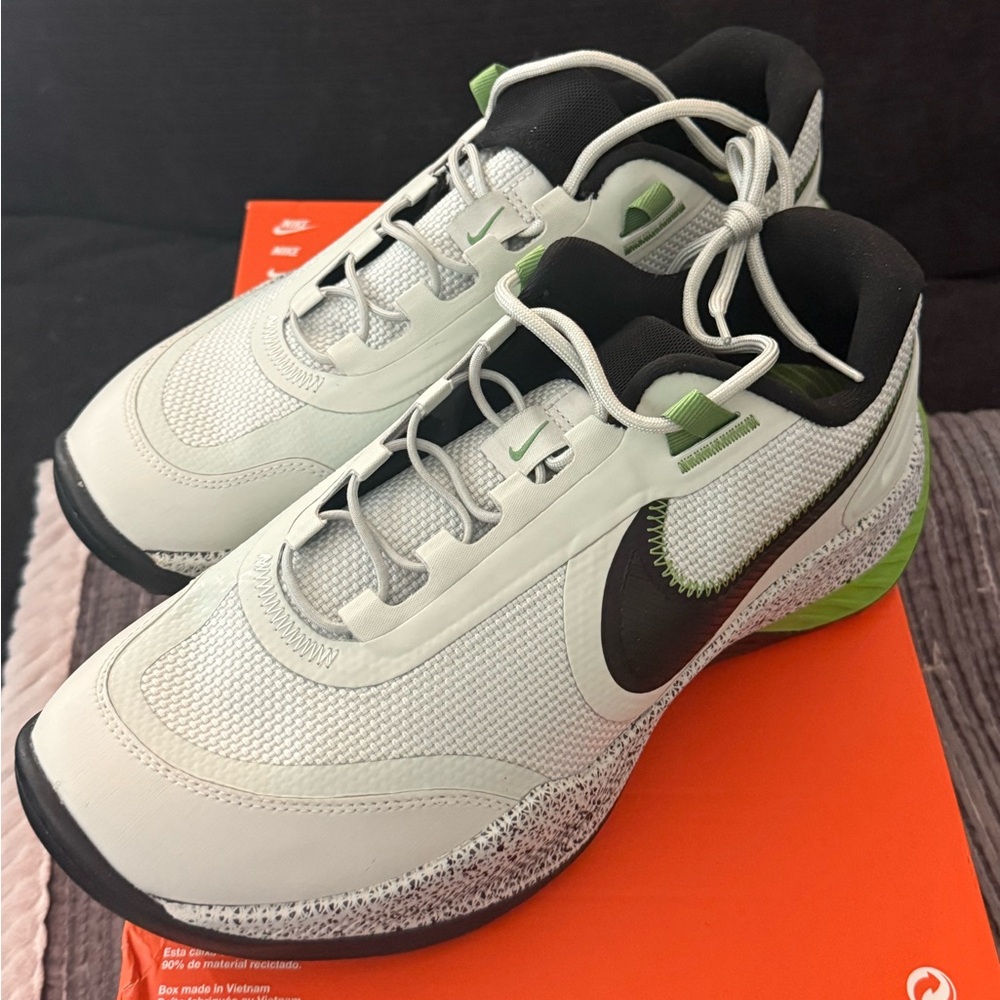 Nike React SFB Carbon Low Shoes